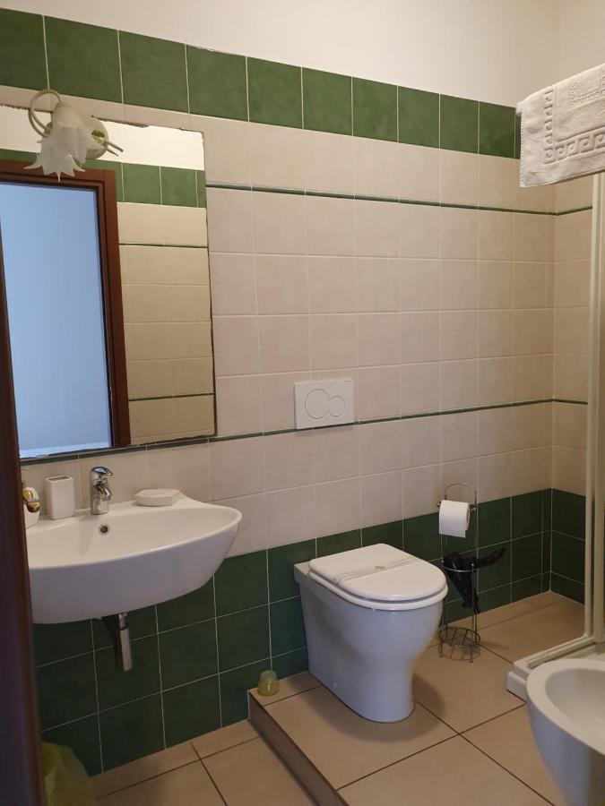 Bed & Breakfast Aurelia Bologna Bagian luar foto