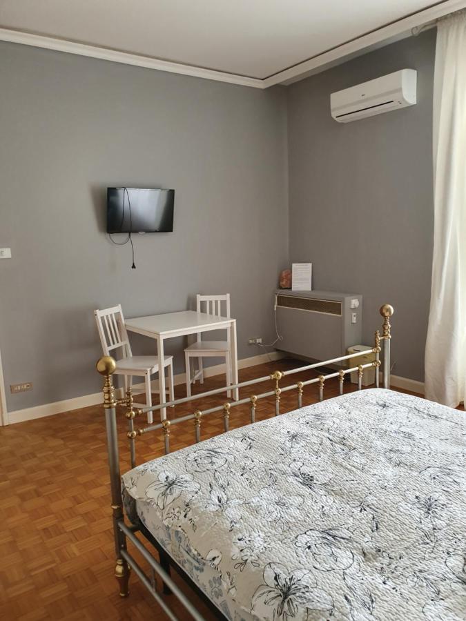 Bed & Breakfast Aurelia Bologna Bagian luar foto